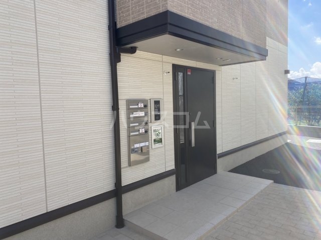 3/6 エントランス