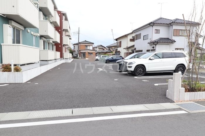 20/22 駐車場