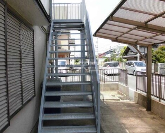 2/3 エントランス