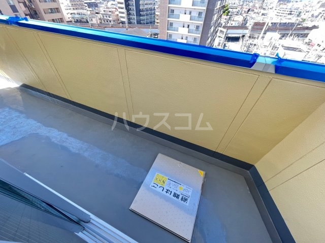 17/27 バルコニー