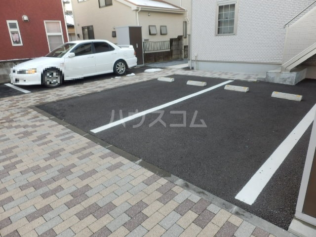 4/12 駐車場