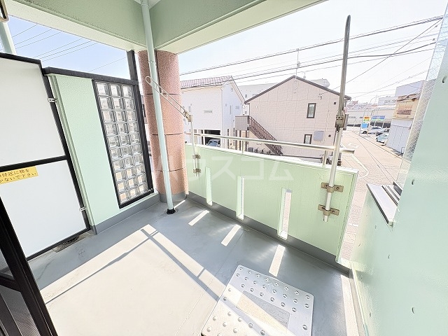 23/30 バルコニー