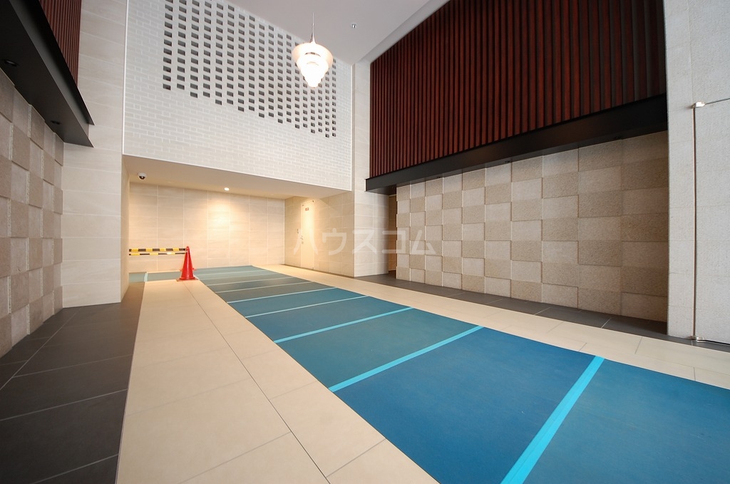 2/10 エントランス