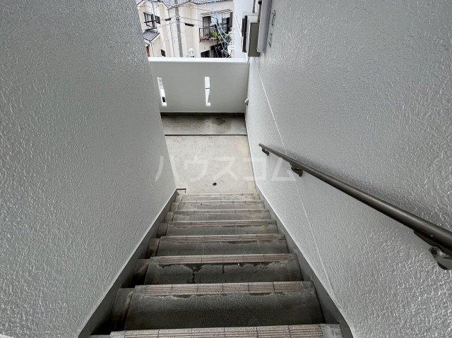 18/28 バルコニー