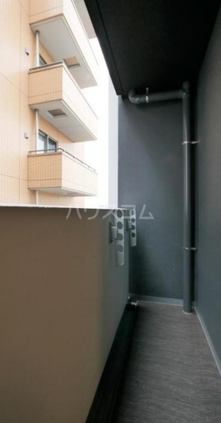 16/26 バルコニー