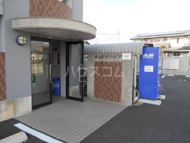 17/22 エントランス