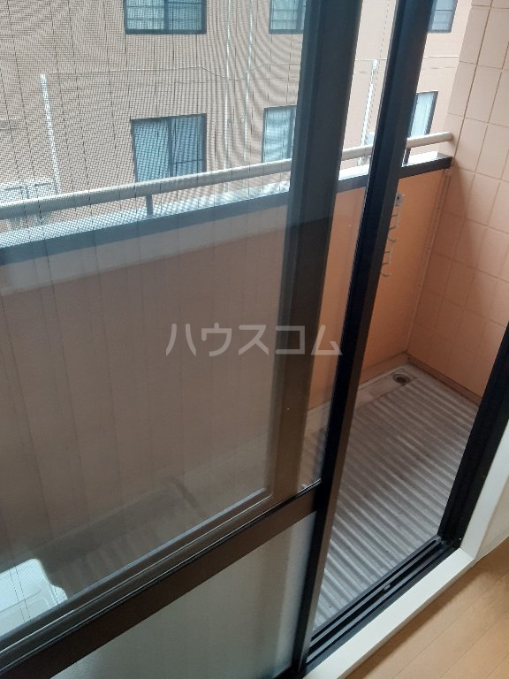 20/30 バルコニー