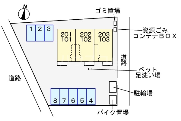 21/27 駐車場