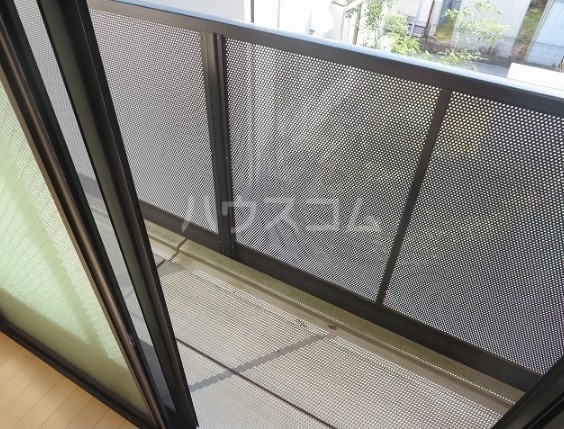 15/28 バルコニー
