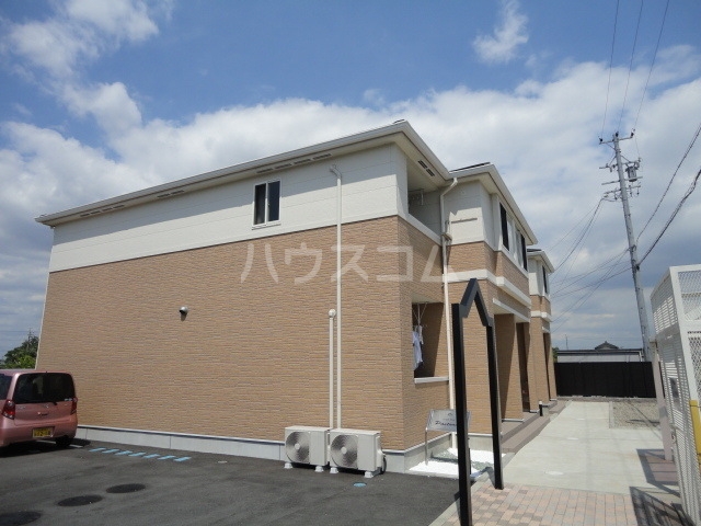 22/30 エントランス