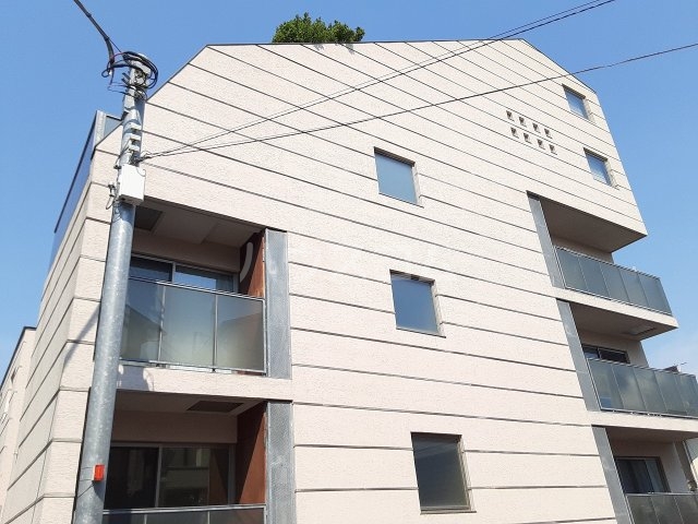 2/30 外観