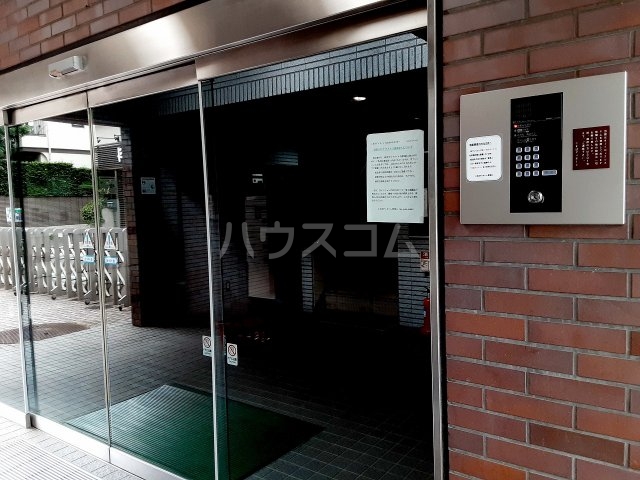 3/5 エントランス