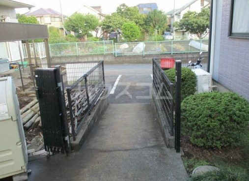 15/21 エントランス