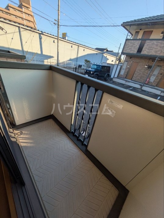 14/28 バルコニー