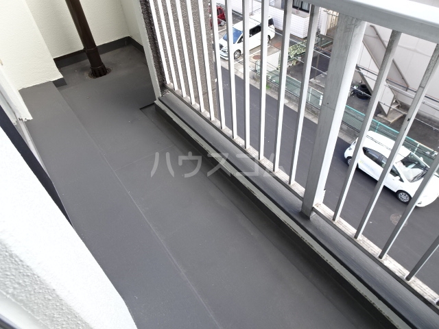 20/30 バルコニー