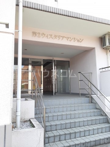 22/23 エントランス