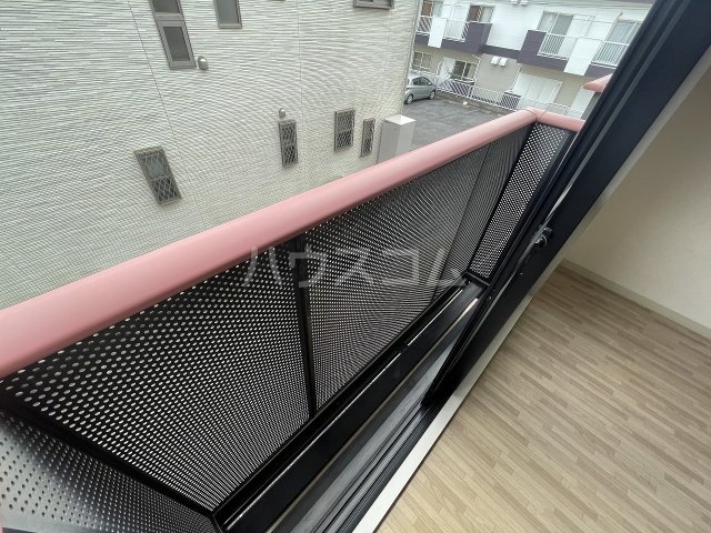 18/30 バルコニー
