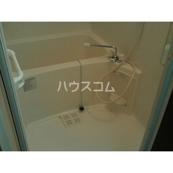 13/30 浴室