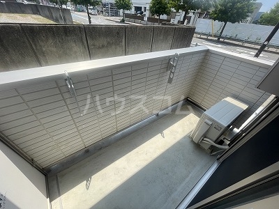 19/30 バルコニー