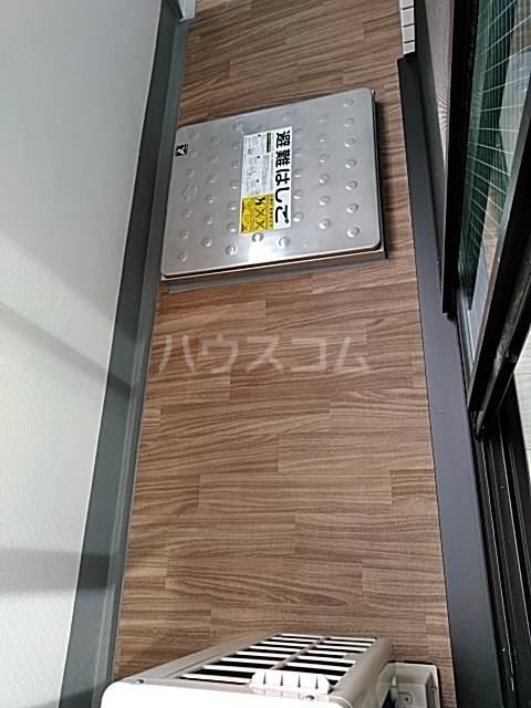 18/30 バルコニー