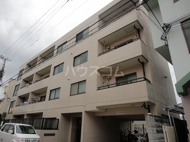 20/29 エントランス