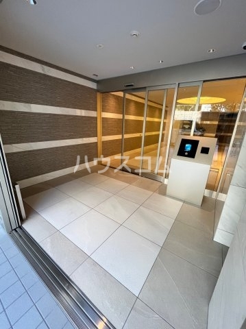 15/25 エントランス