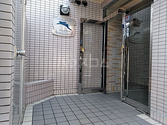 21/28 エントランス