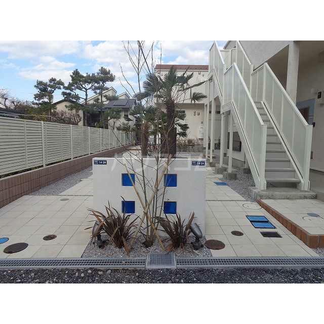 14/24 エントランス