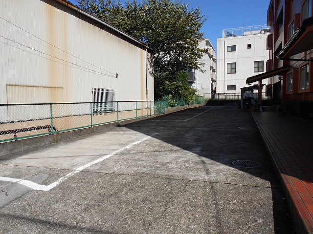 4/5 駐車場