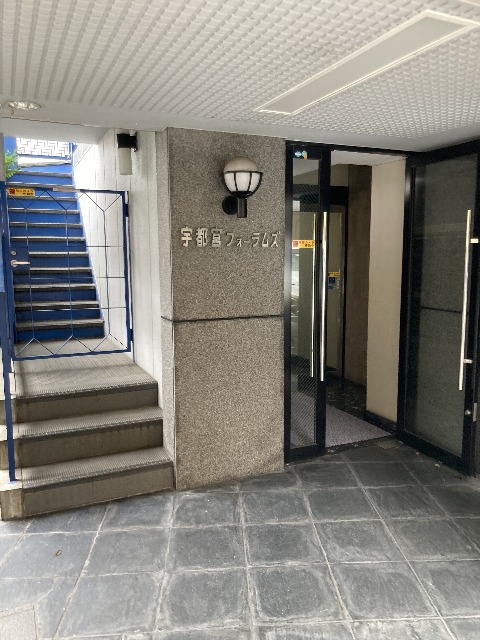 22/30 エントランス