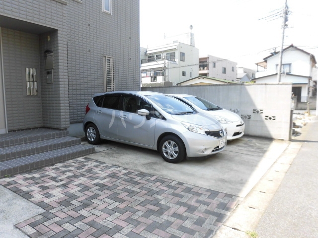 17/21 駐車場