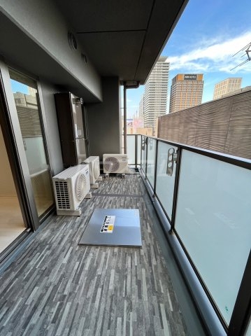 25/30 バルコニー