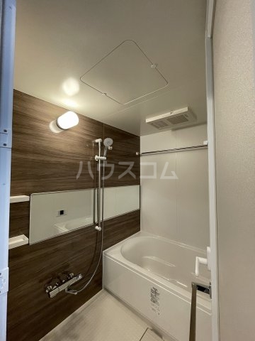 14/26 浴室