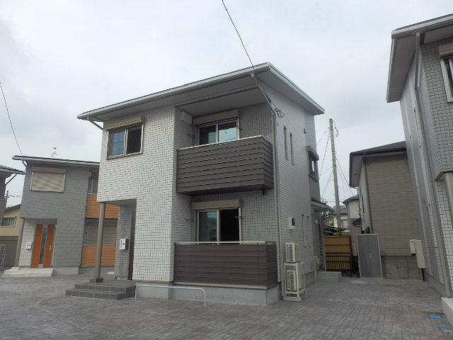 23/30 駐車場