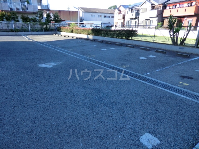 17/20 駐車場