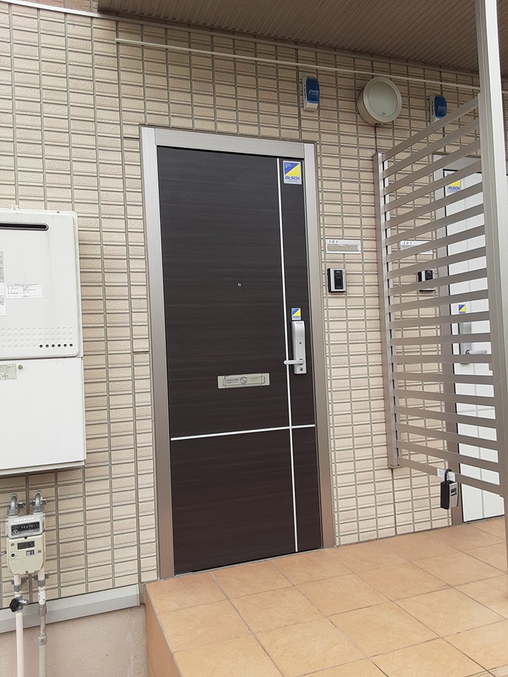 20/24 エントランス