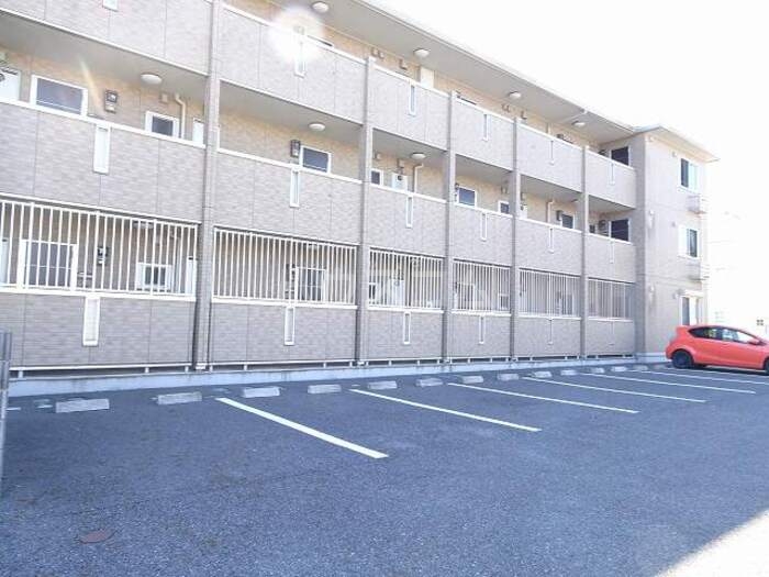 15/16 駐車場