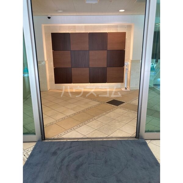 14/16 エントランス