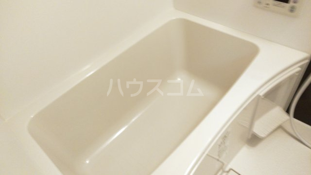 13/30 浴室