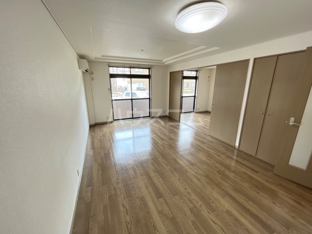 4/19 リビング/ダイニング