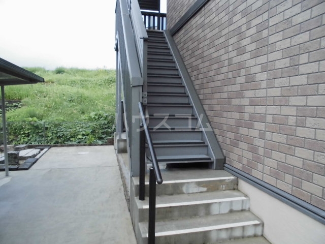 20/22 エントランス