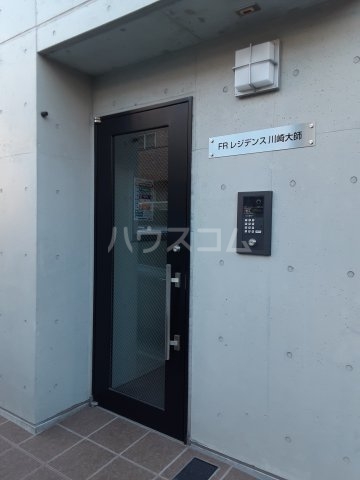18/21 エントランス