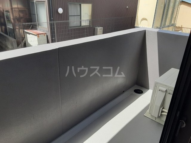 20/30 バルコニー