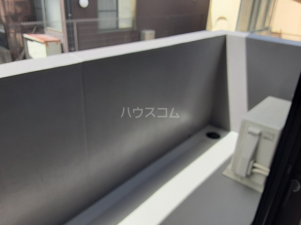 19/30 バルコニー
