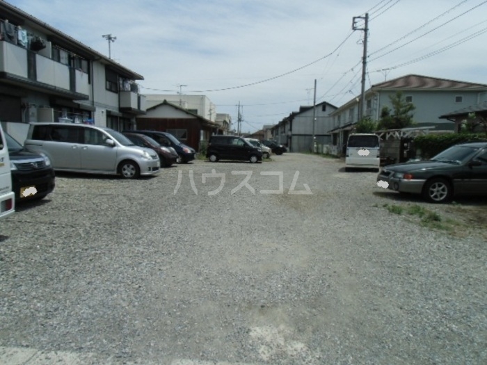 18/19 駐車場