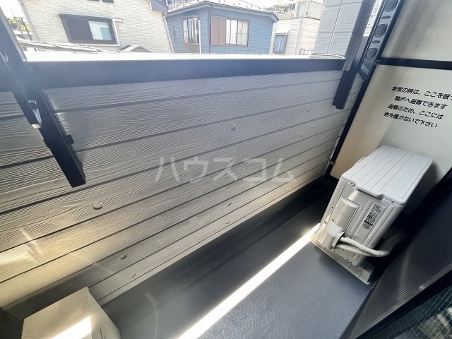 13/23 バルコニー