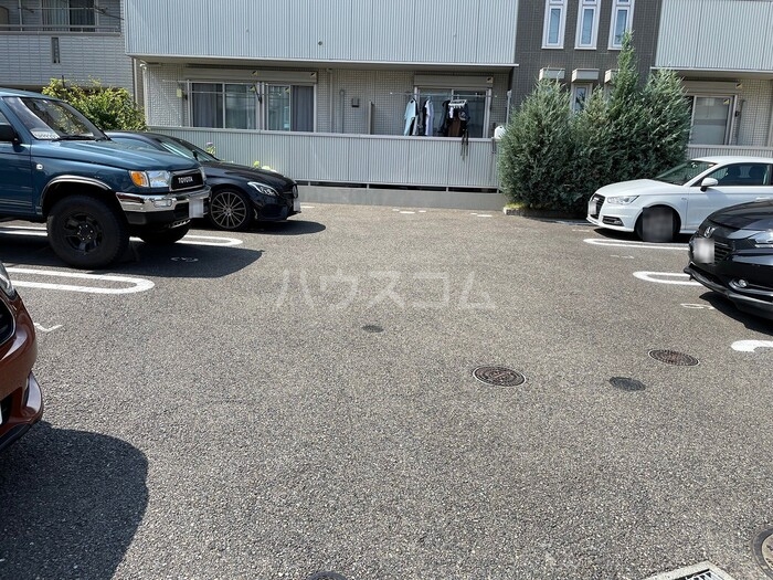 4/8 駐車場