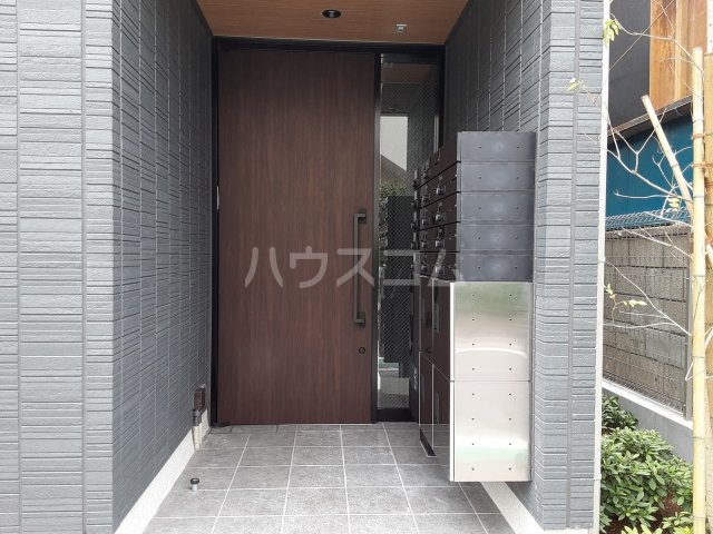 29/30 エントランス