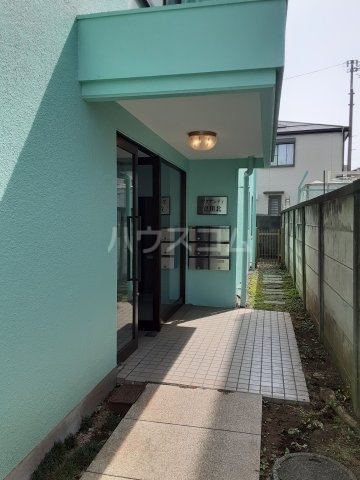 25/30 エントランス