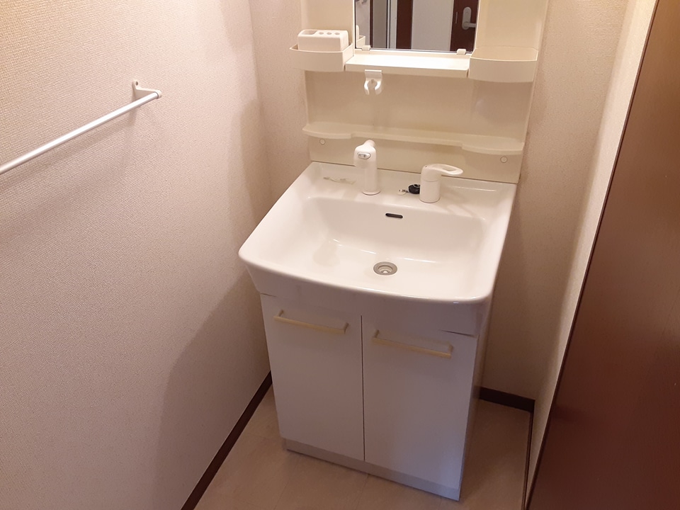 18/30 洗面